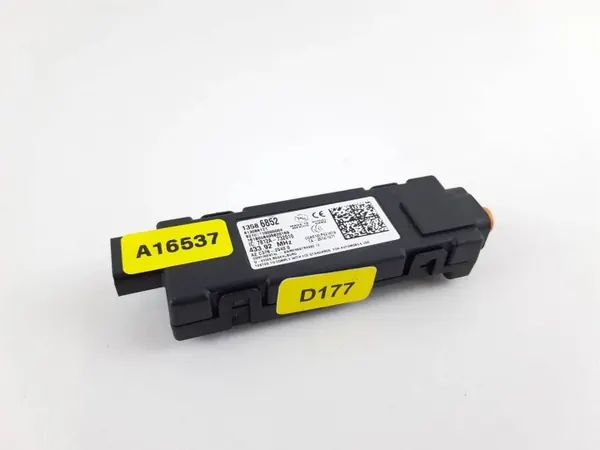 Módulo Sin Llave Cadillac Escalade OEM 13586852 image 2