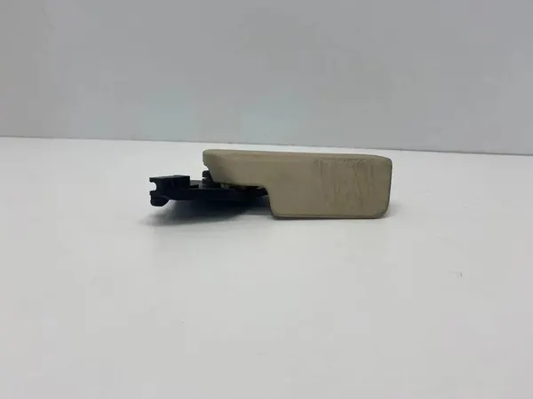 Mecanismo de abertura do capô VW TOUAREG 3.0L Diesel 2011 7P0823633 image 2