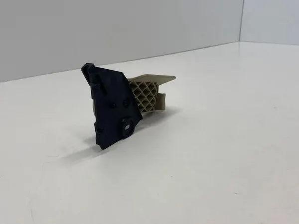 Mecanismo de abertura do capô VW TOUAREG 3.0L Diesel 2011 7P0823633 image 7