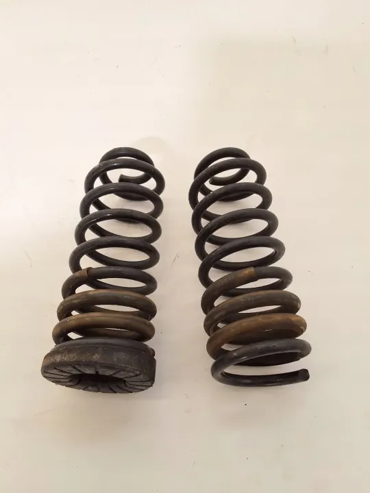 OEM HYUNDAITUCSONIIISPRĘŻYNYZAWIESZENIATYŁKOMPLET Achterveringveren image 3