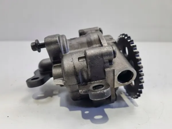 Oljepump Ford Transit MK7 OEM 1C1Q-6600-ROZEA Begagnad image 6