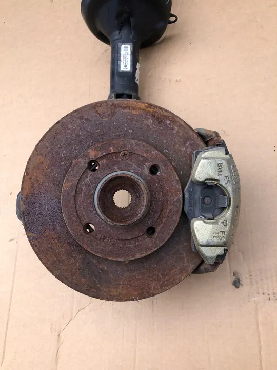 VW Polo 3 Snodo anteriore destro 6N0407256B image 3