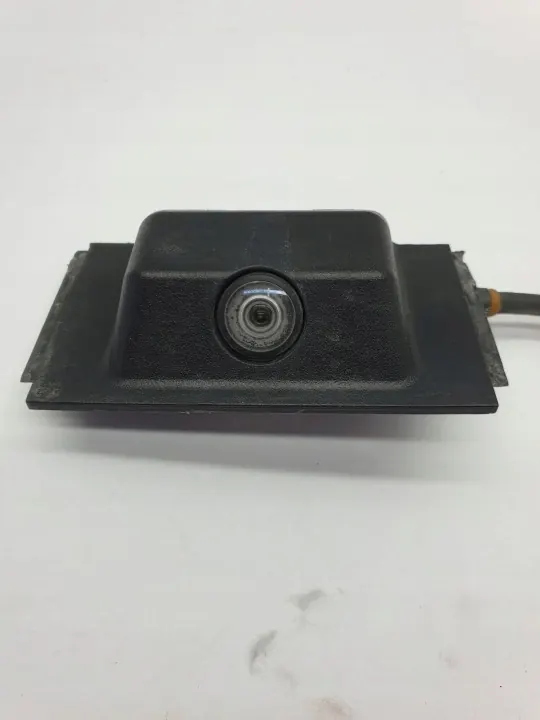 Câmara traseira Dodge Durango OEM 68367610AB - Usada image 2
