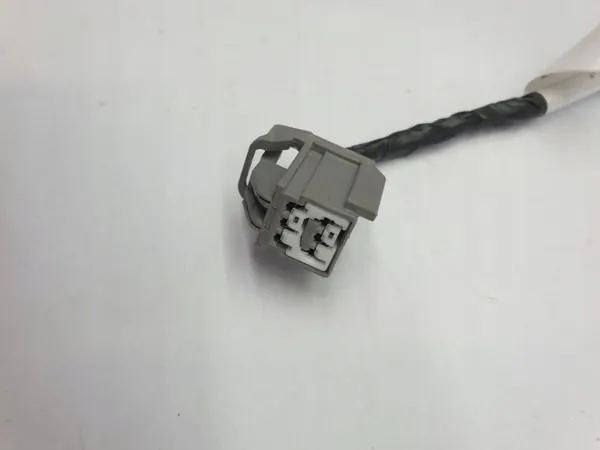 Câmara traseira Dodge Durango OEM 68367610AB - Usada image 4