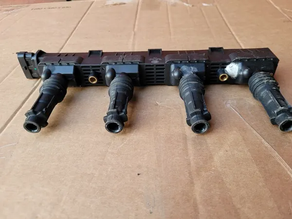 Bobina de ignição HELLA Opel 1.2 16V image 3