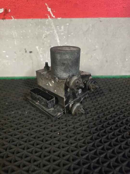 Pompe ABS OEM 8K0907379CC pour Audi A4 B8/A5 image 2
