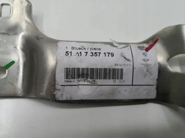 Bälte Fäste BMW G30 G31 G11 G12 G15 G16 V+H image 2