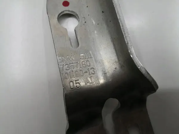 Bälte Fäste BMW G30 G31 G11 G12 G15 G16 V+H image 3