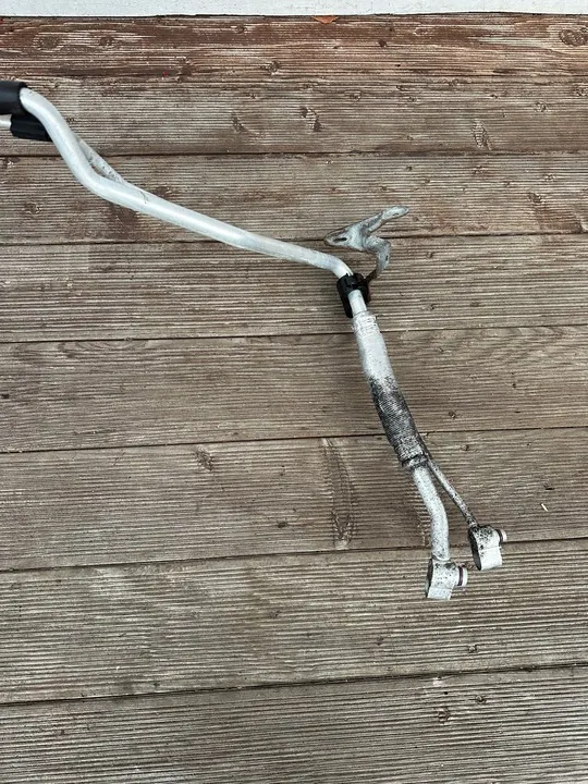 VW SEAT SKODA Ilmastointiputki image 3