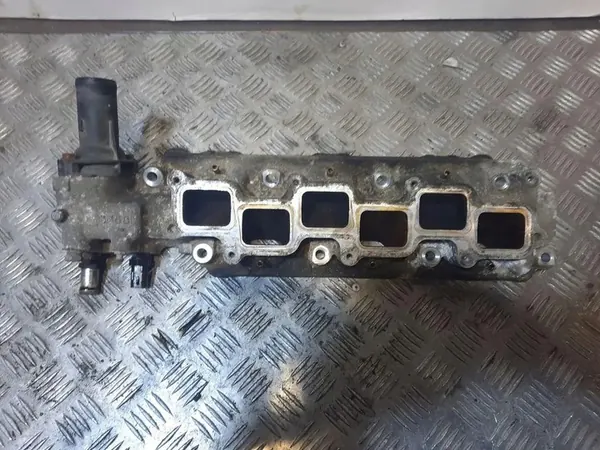 Collecteur d'admission VW ROUTAN 4.0L 2008 OEM 04892234AA image 2