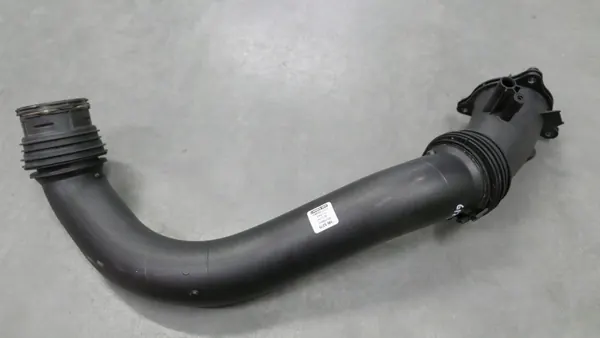 BMW Turbo-luchtleiding OEM 8601683 - Gebruikt image 3