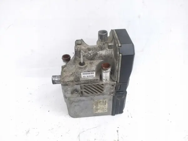 Audi Q7 4L 2012 Webasto Parkeringsvärmare OEM 4L0815071G image 2
