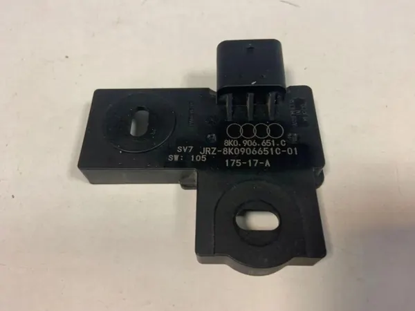 Bränslepump Styrmodul OEM 8K0906651C för Audi image 4