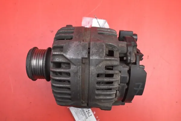 Vaihtovirtageneraattori 1.9 TDI Skoda Octavia 1996-2000 OEM 038903023J image 7