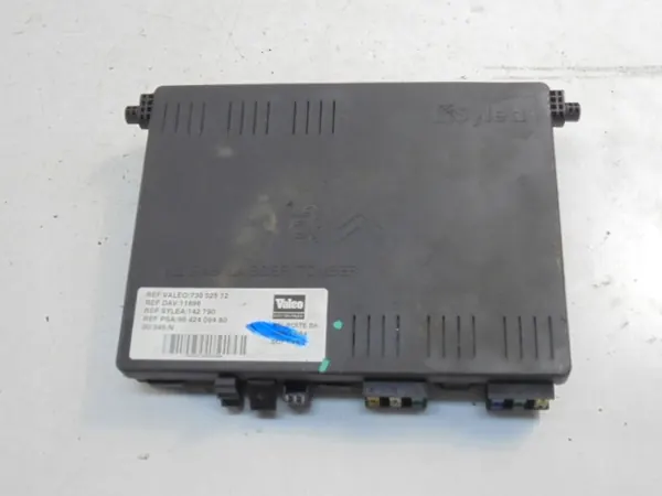 CITROEN XSARA PICASSO CAIXA DE FUSÍVEIS BSI image 3