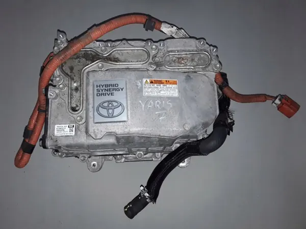 Inversor Toyota Yaris OEM G920052070 - Usado image 2
