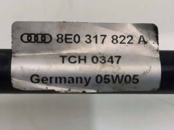 Audi OE 8E0317818A Öljynjäähdytinlinja - Käytetty image 5