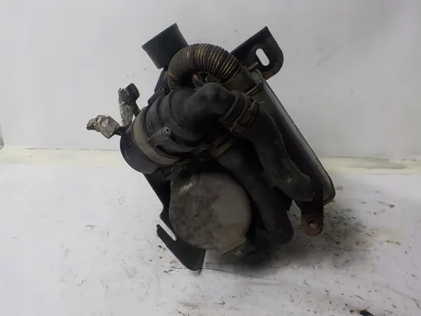 Webasto parkeerverwarming OEM 1K0815065AG voor VW Touran image 4