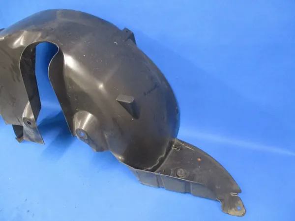 RENAULT CLIO IV Bakre Höger Hjulhus 767482248R image 3