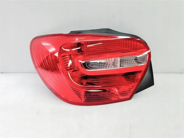 Lámpara trasera izquierda Mercedes A-Class W176 Original image 2