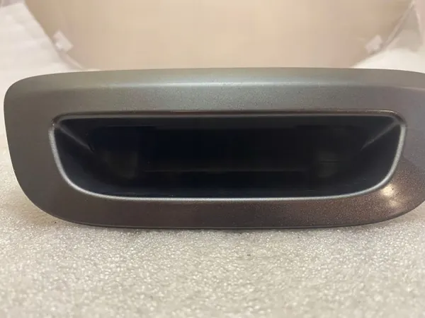 Manijas de puerta Chrysler Pacifica OEM 5RP06LAUAA image 4