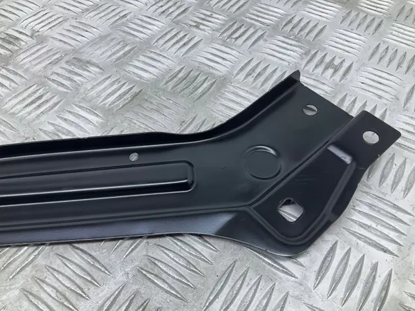Skoda Karoq Rechter Vordersitzgurt-Halter - Gebraucht image 7