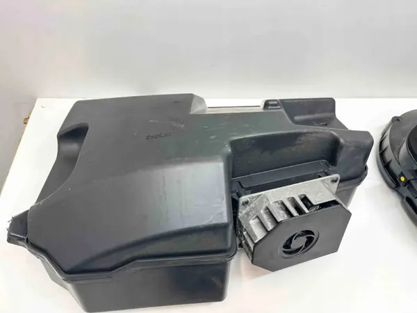 Système Audio Mercedes-Benz OEM A2308203202 Occasion image 9