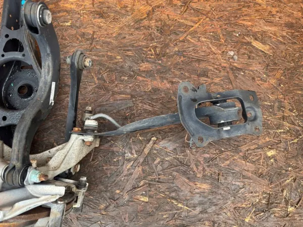 OEM ZWROTNICA WAHACZ PRAWY TYŁ VW TIGUAN II AUDI Q3 8U image 3