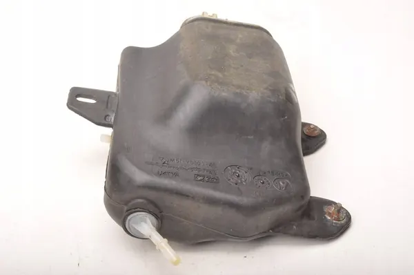 Volvo DPF Fluid Tank 3M51-9C103-AL image 10