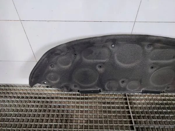 Isolamento copertura motore Mercedes W246 B-Class OEM A2466820126 image 2