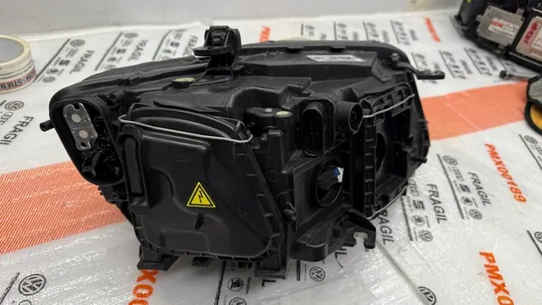 AUDI Q5 LIFT Faro Xenon Izquierdo 8R0941005C image 10