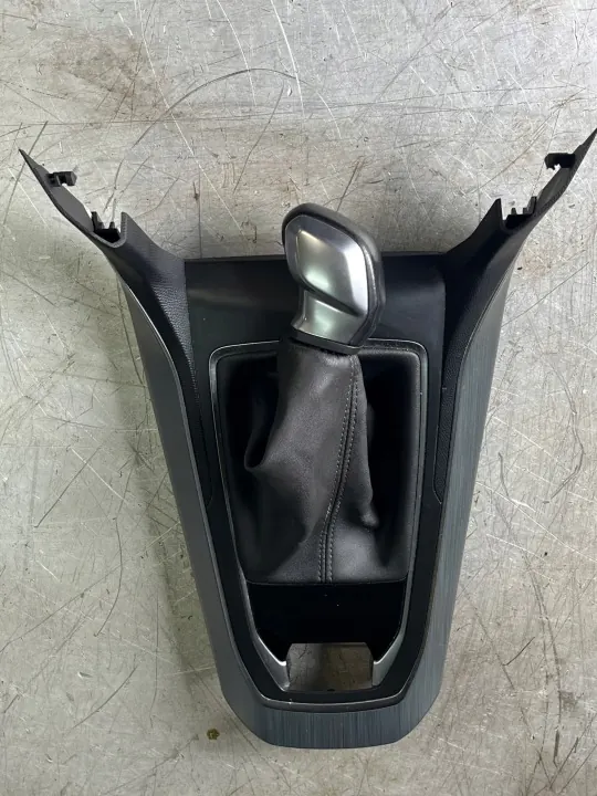 Cadre de levier de vitesse OEM 99867811 Peugeot 308 II image 4