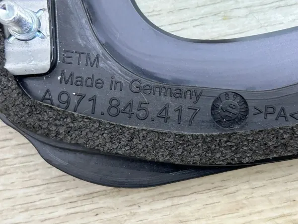 Vitre latérale arrière gauche OEM 971845297E Porsche Panamera image 9