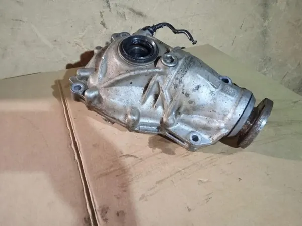 BMW framdifferential - Begagnat OEM-del för 4 Series image 2