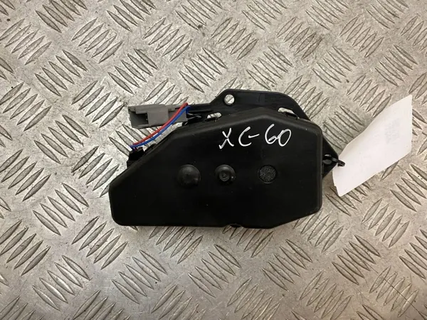 Volvo XC60 2015 Kofferbaksluiting actuator OEM 31440645 image 2