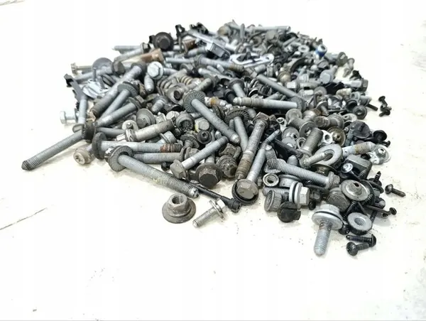 Ensemble de boulons Porsche MACAN 2015 OEM 281530 image 4