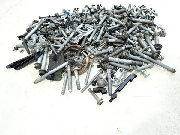 Ensemble de boulons Porsche MACAN 2015 OEM 281530 image 5