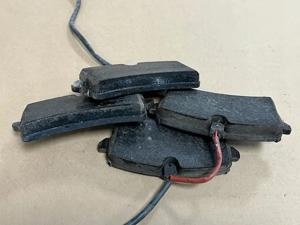 AUDI RS6 RS7 Achterremblokken 4G0698451M image 2