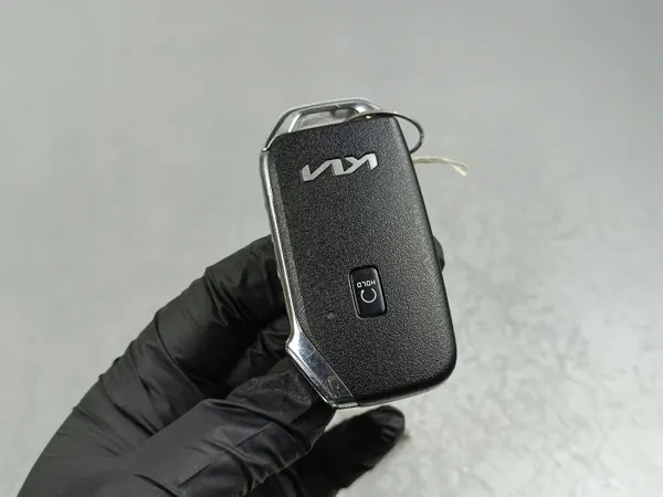 Chave ou Cartão Kia OEM FOB42535 para Sorento IV 2023 image 2