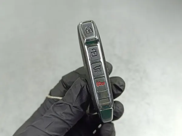 Chave ou Cartão Kia OEM FOB42535 para Sorento IV 2023 image 3