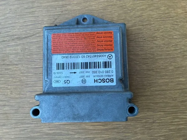 Module capteur airbag OEM A9064461542 pour Sprinter image 2