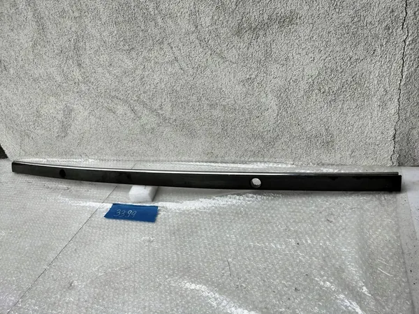 BMW E39 Takapuskuri Trim Sedan 51128184503 image 3