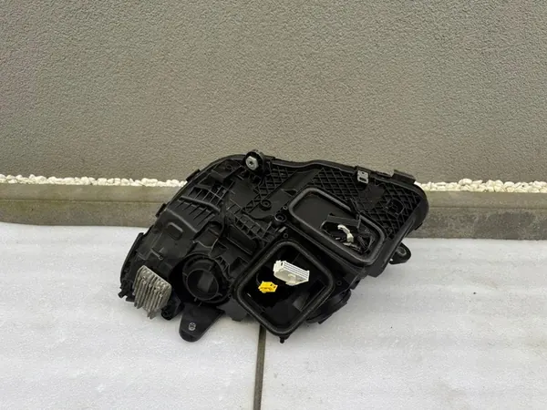 Mercedes C-Klasse W205 LIFT Full LED Multibeam Lichten image 9