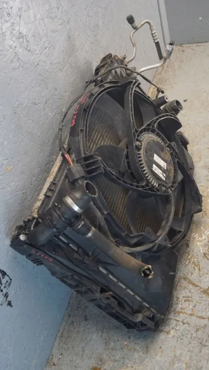Ventilateur BMW OEM JKM23576 pour E90 E91 3.0B image 9