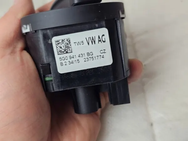 Lichtschalter VW Golf VII 5G0941431BG image 3