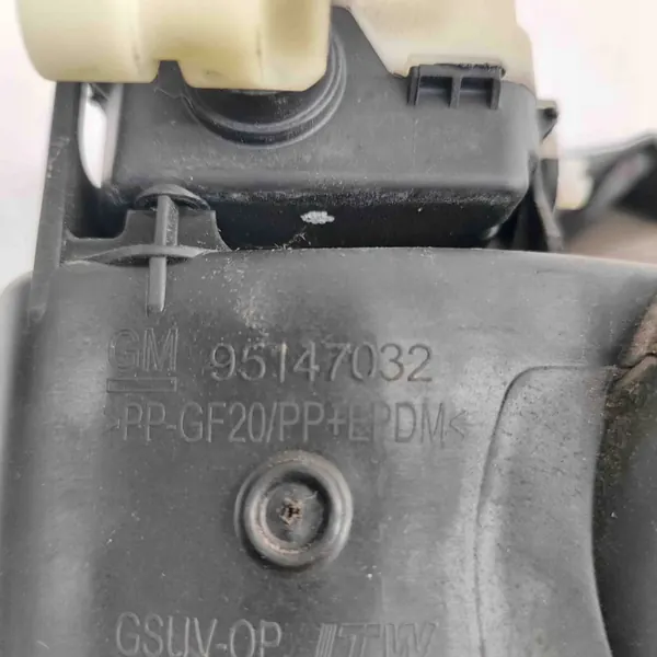 Tapa de depósito OEM 94735887 para Opel Mokka image 10