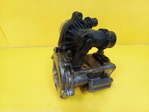 Bomba de dirección asistida OEM DRC100330 para BMW E46 image 2