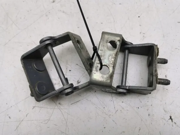 Bisagras de puerta trasera Opel Antara 2012 OEM C105R image 2