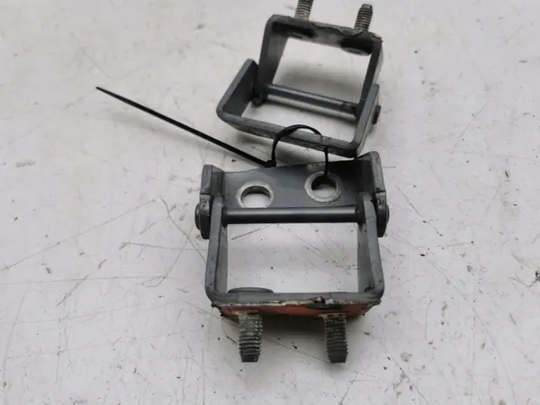 Bisagras de puerta trasera Opel Antara 2012 OEM C105R image 5