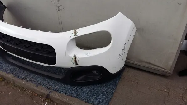 Rivestimento paraurti anteriore Citroen C3 III image 2